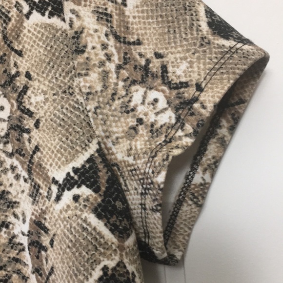 Woman’s snake print top by Streetwear Society large - Picture 3 of 10